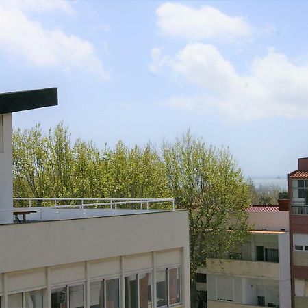 Blue Apartment Parede Beach House Exterior photo