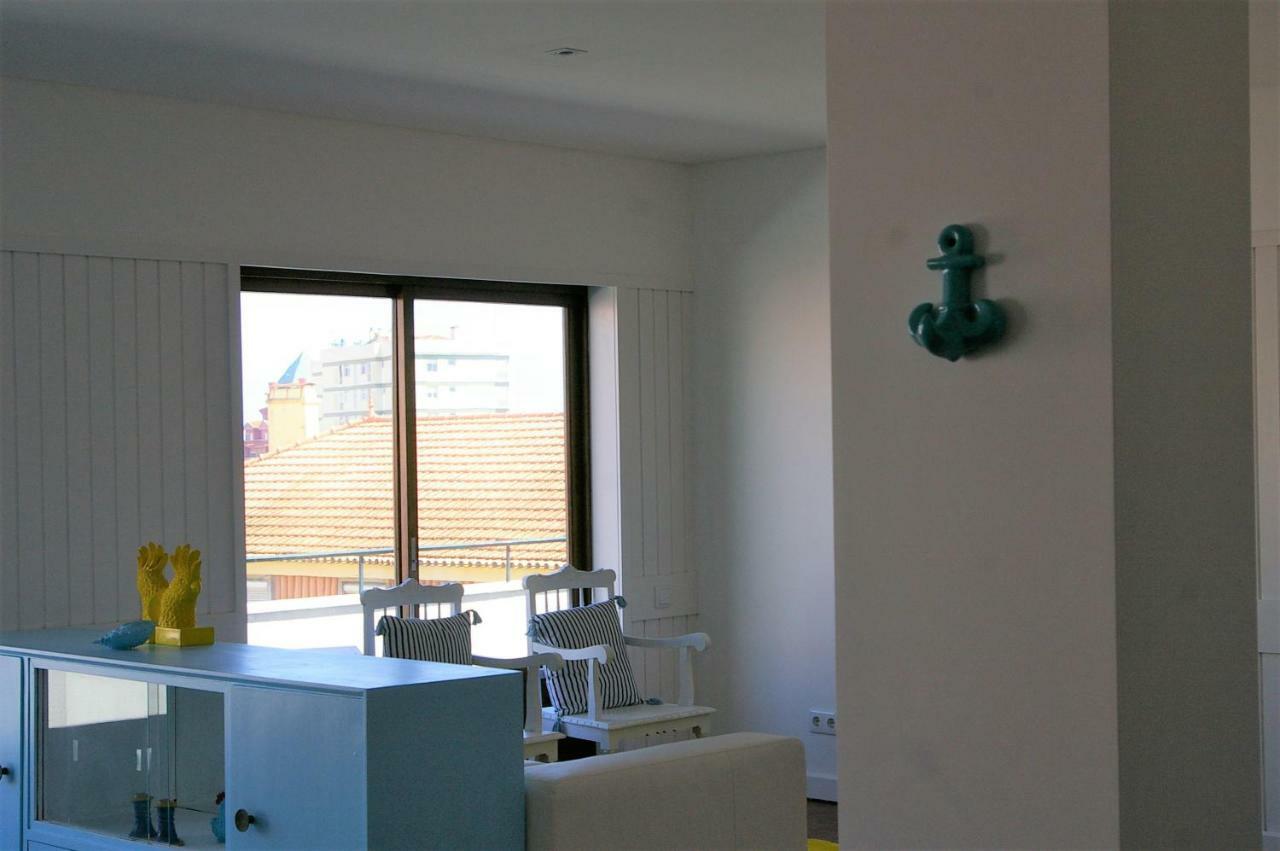 Blue Apartment Parede Beach House Exterior photo